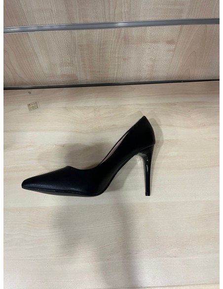 Décolleté in Pelle