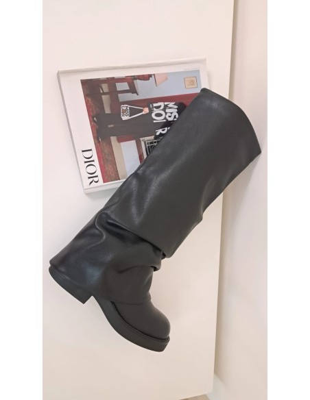 Boots Con Piegone Modello Alice